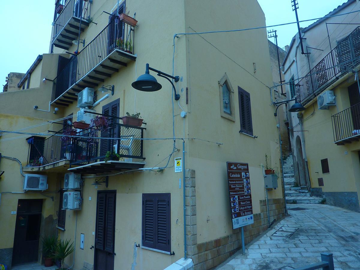 Duomo Rent Room & Flat Agrigento Luaran gambar
